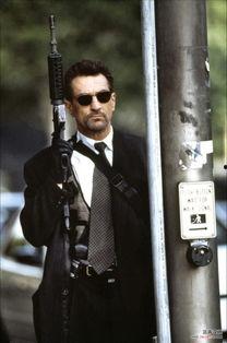 盗火线在线观看八哥,八哥视角下的犯罪风云  第3张